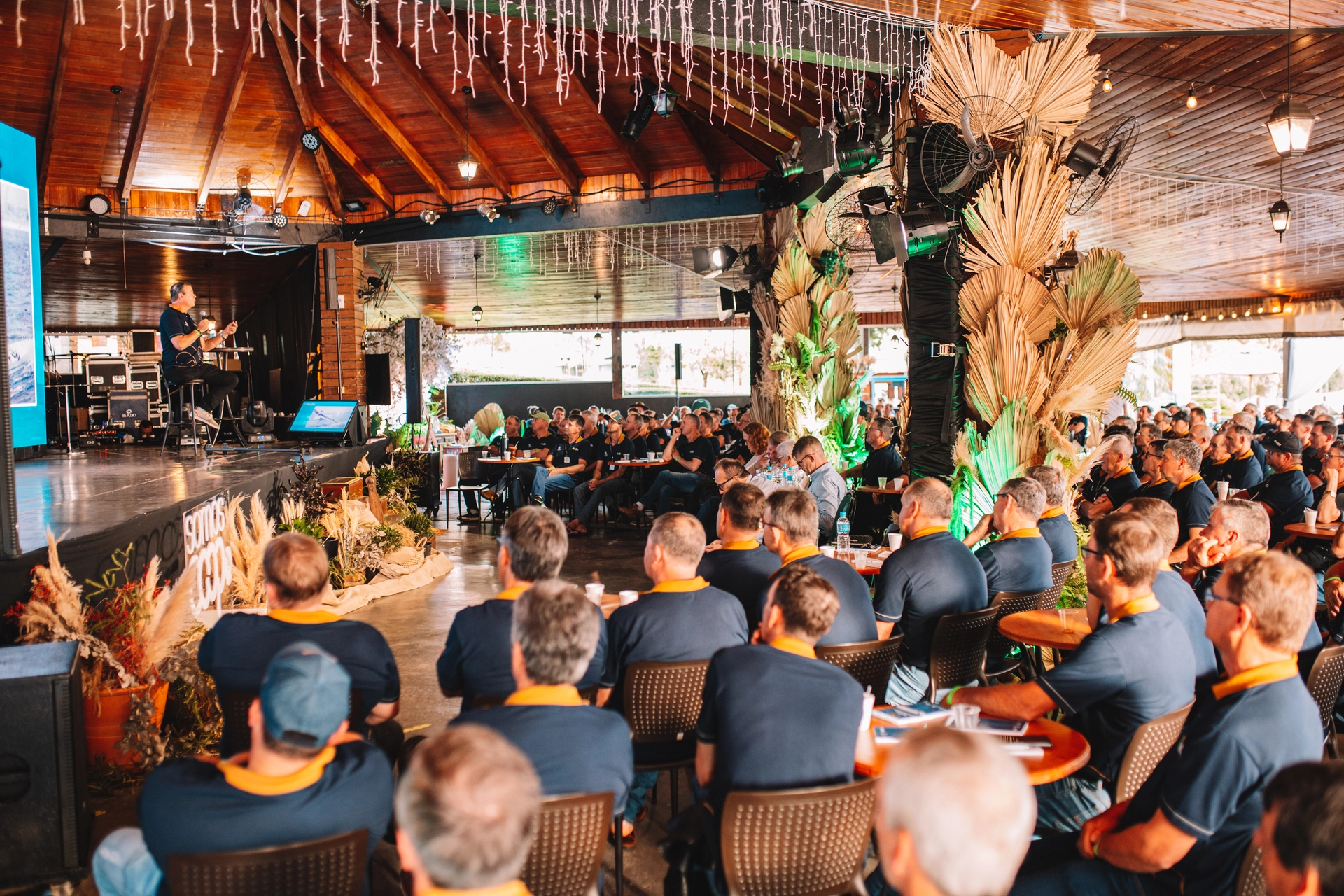 Cooperalfa reúne 580 líderes em Itá-SC