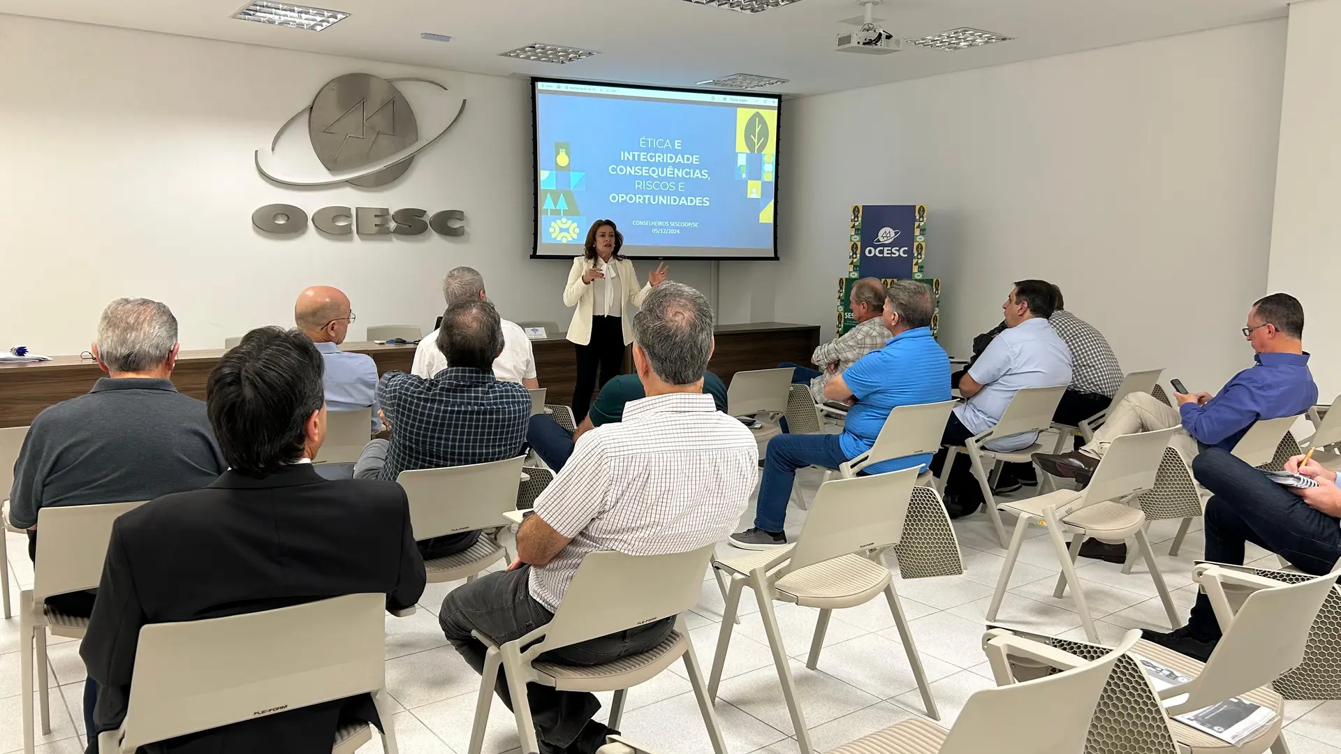 Conselhos da OCESC e do SESCOOP/SC realizam última reunião de 2024