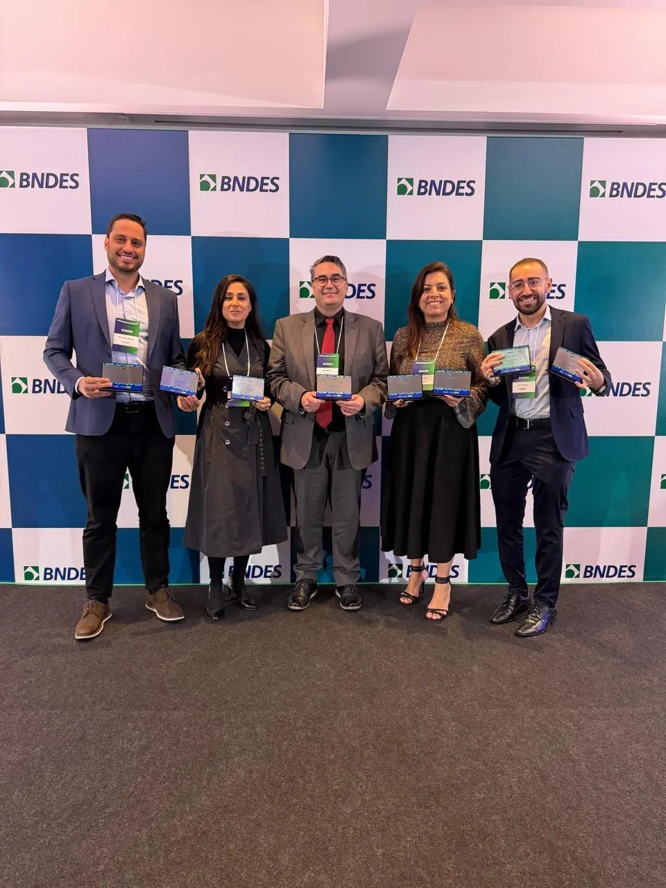 Sicredi é destaque em premiação do BNDES