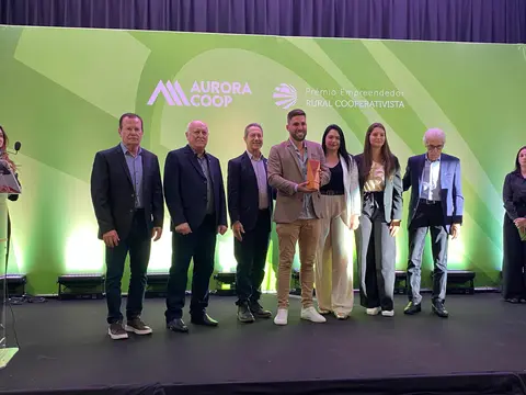 Cooperitaipu comemora ótimos resultados em premiação da Aurora Coop