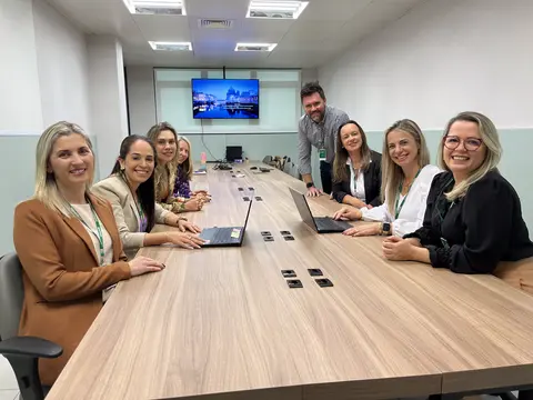 Mulheres conquistam igualdade em cargos de liderança na Unimed Grande Florianópolis