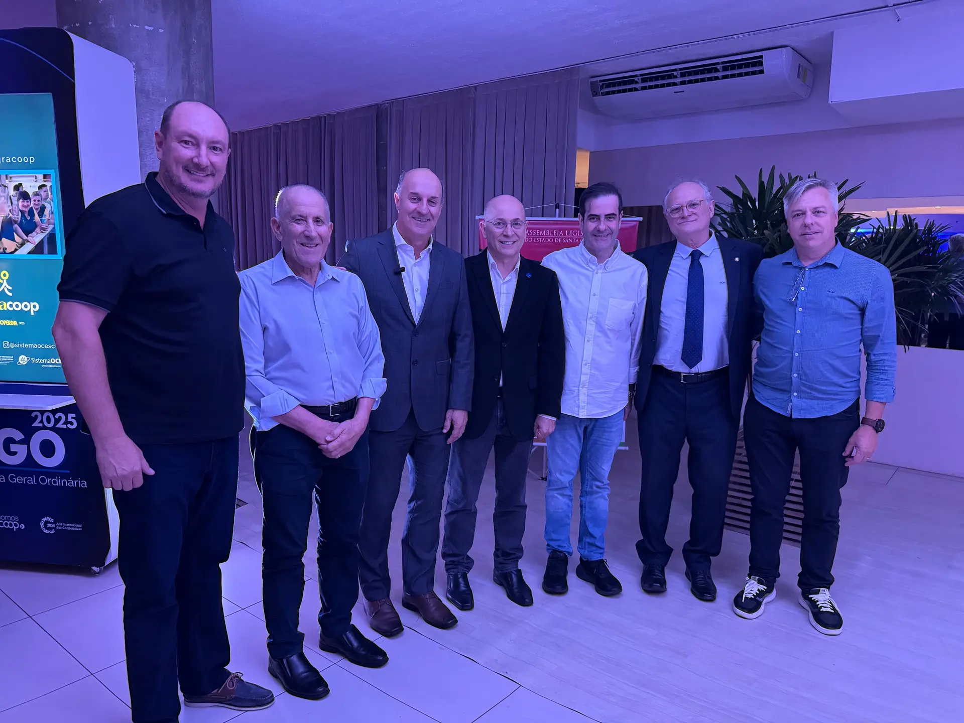 Pela primeira vez na história, reinstalação da Frente Parlamentar do Cooperativismo Catarinense ocorre fora da ALESC